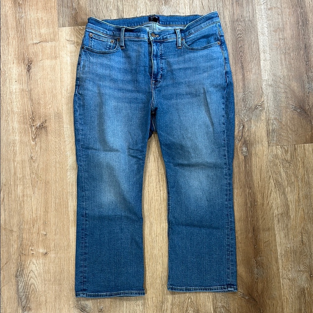 J. Crew Mid-Rise Flare Crop Womens Jeans Size 32P